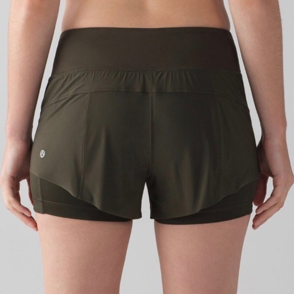 lululemon athletica Pants - Lululemon beautiful olive green shorts size 10